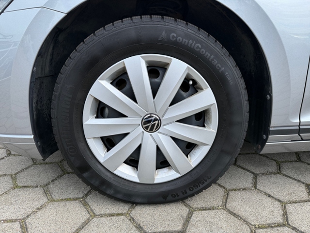 Passat Variant 1.5 TSI Conceptline DSG Kamera