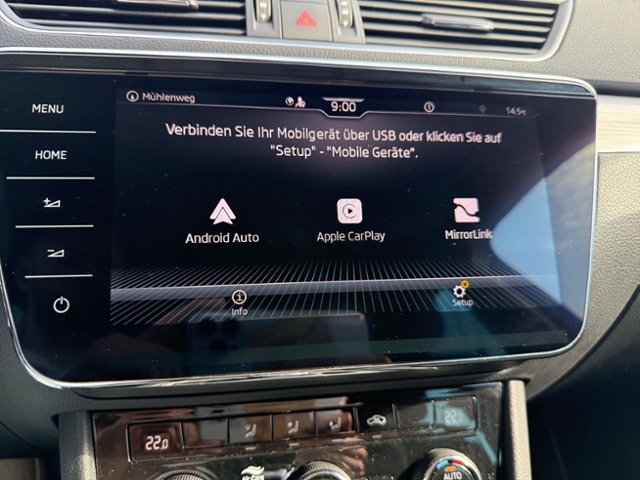 Superb Combi 1.5 TSI Ambition DSG LED Kamera