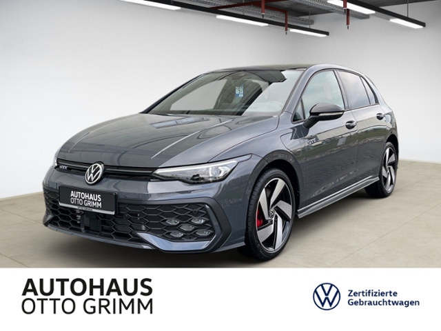 Golf VIII 1.5 TSI GTE DSG AHK Pano