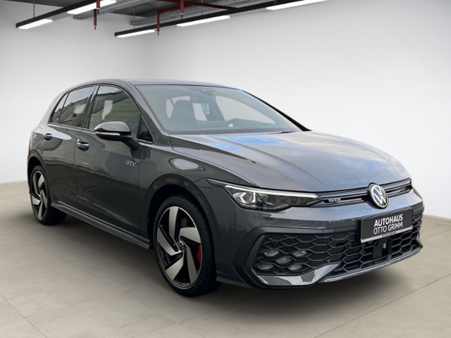 Golf VIII 1.5 TSI GTE DSG AHK Pano