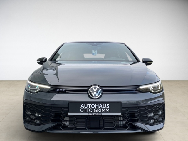 Golf VIII 1.5 TSI GTE DSG AHK Pano