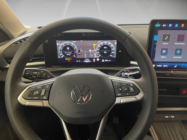 T-Roc 1.5 eTSI Style DSG AHK IQ-Light