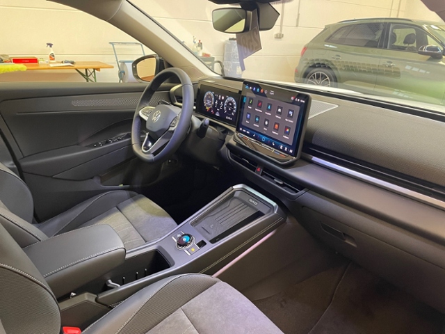 T-Roc 1.5 eTSI Style DSG AHK IQ-Light