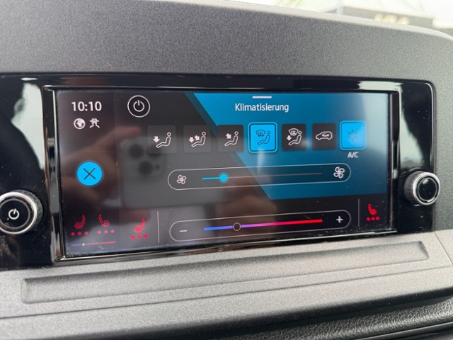 Caddy Maxi 1.5 TSI Kombi AHK DAB+ Klima