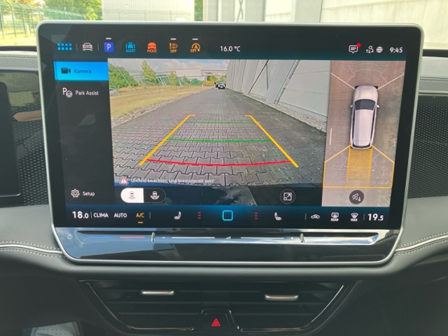 Passat Variant 1.5 eTSI Business DSG Kamera