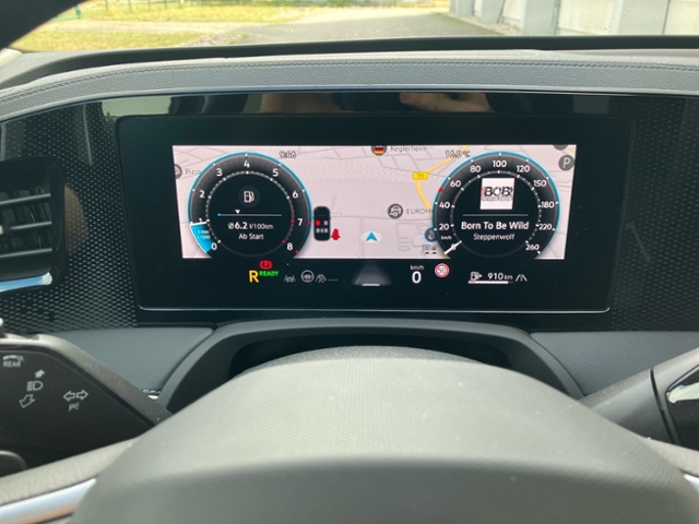 Passat Variant 1.5 eTSI Business DSG Kamera