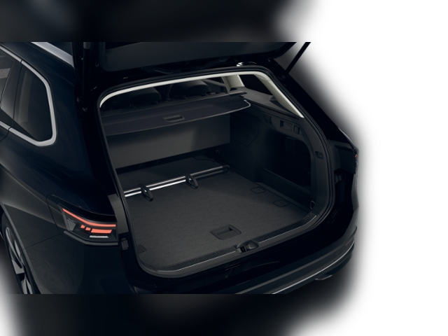 Passat Variant 1.5 eTSI Business DSG Kamera