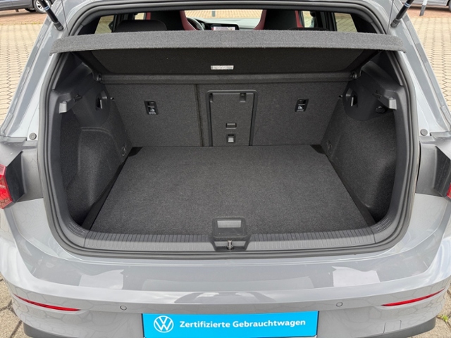 Golf VIII 2.0 TSI GTI DSG IQ-Light DCC Pano