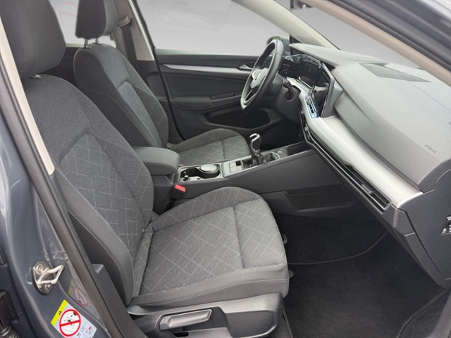 Golf VIII 1.5 TSI Life Navi LED ACC DAB+