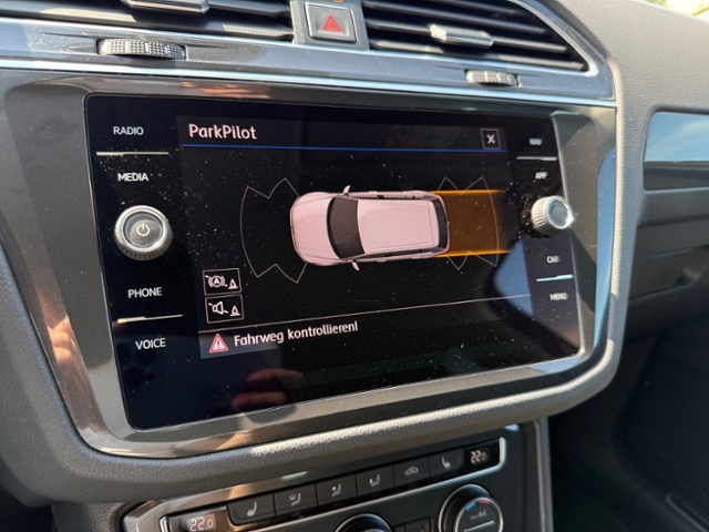 Tiguan 2.0 TSI DSG R-Line 4M AHK Navi ACC