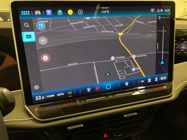 Passat Variant 1.5 eHybrid Elegance DSG