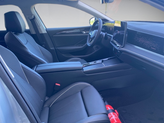Passat Variant 1.5 eHybrid Elegance DSG