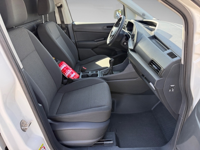 Caddy 2.0 TDI Kasten Klima DAB+ Einparkh.