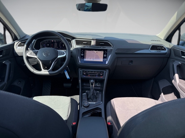 Tiguan 2.0 TDI Elegance 4M AHK Kamera