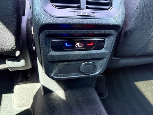 Tiguan 2.0 TDI Elegance 4M AHK Kamera