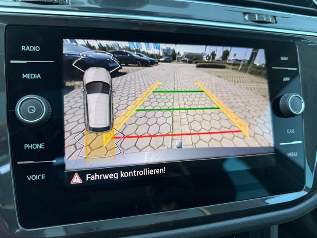 Tiguan 2.0 TDI Elegance 4M AHK Kamera