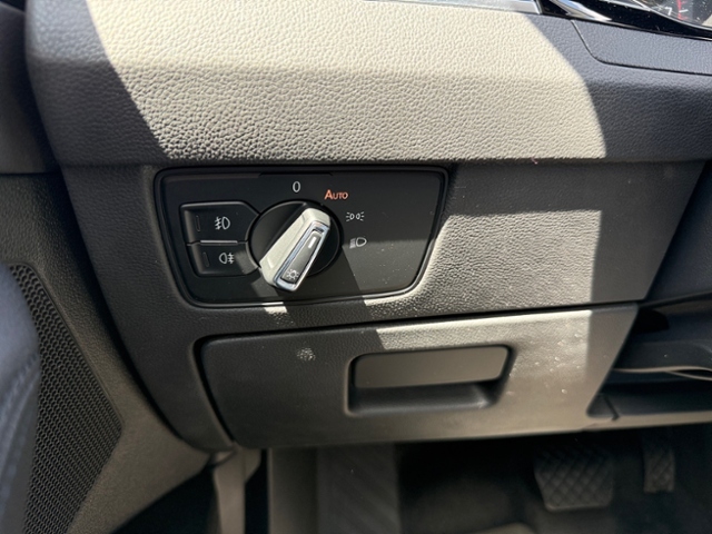 Passat Variant 1.8 TSI DSG Highline LED Kamera