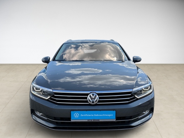 Passat Variant 1.8 TSI DSG Highline LED Kamera