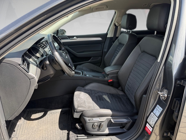 Passat Variant 1.8 TSI DSG Highline LED Kamera
