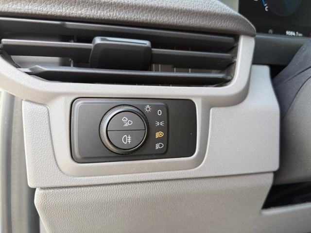 T7 New Transporter 2.0 TDI LED Einparkhilfe