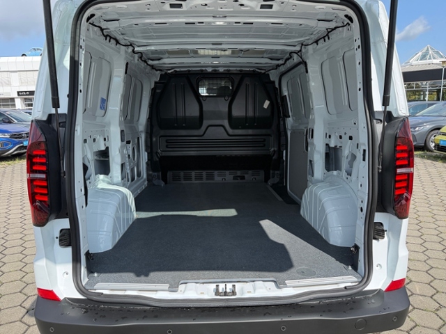 T7 New Transporter 2.0 TDI LED Einparkhilfe
