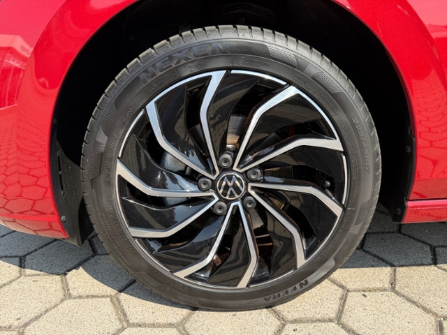 Golf VIII 1.5 TSI Style LED beh. Lenkrad