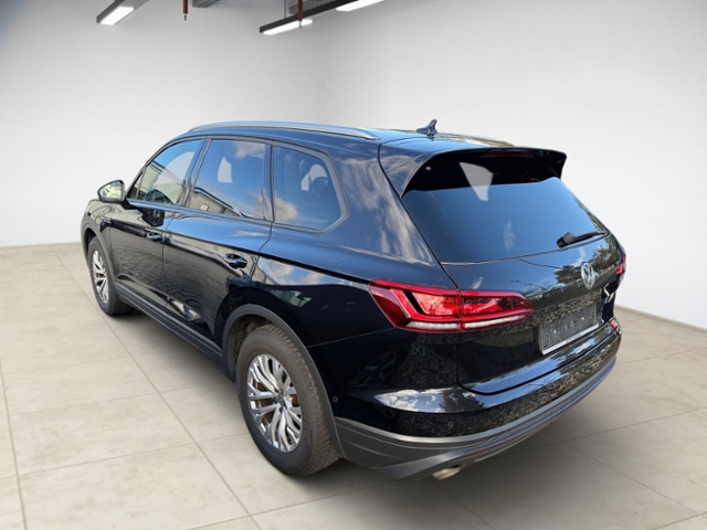 Touareg 3.0 TDI LED 4M Standh. AHK Luftf.