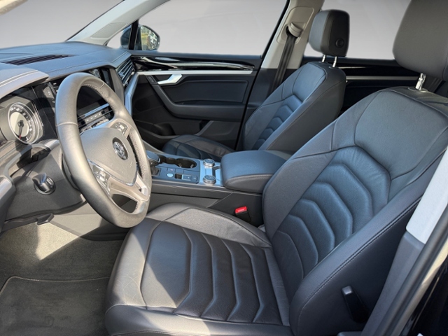 Touareg 3.0 TDI LED 4M Standh. AHK Luftf.