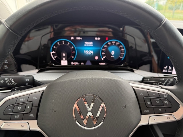Golf VIII Variant 1.5 eTSI Active DSG Standh.