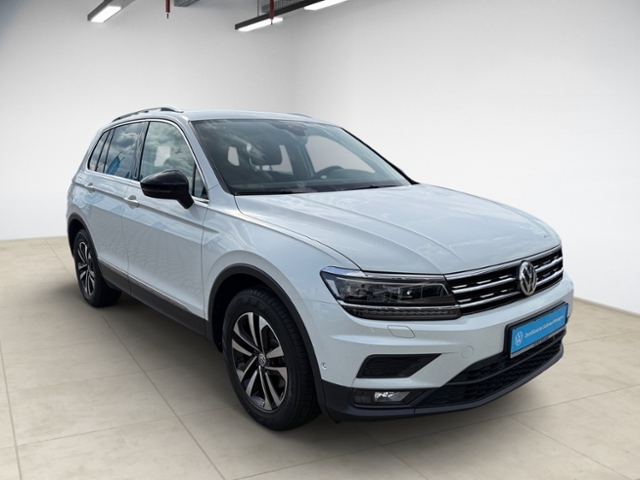Tiguan 1.5 TSI IQ.DRIVE LED Navi AHK ACC