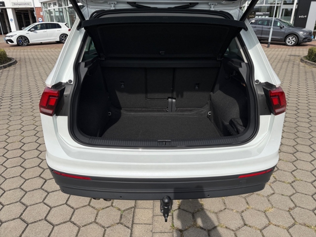 Tiguan 1.5 TSI IQ.DRIVE LED Navi AHK ACC