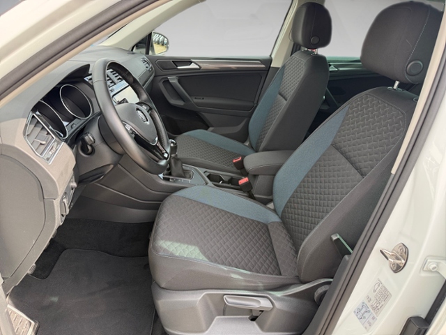 Tiguan 1.5 TSI IQ.DRIVE LED Navi AHK ACC
