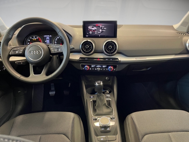 Q2 30 TFSI LED KLIMA ALU