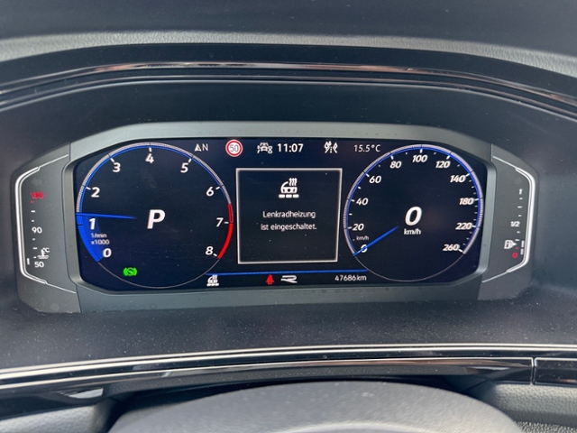 T-Roc 2.0 TSI DSG R-Line 4M AHK IQ-Light