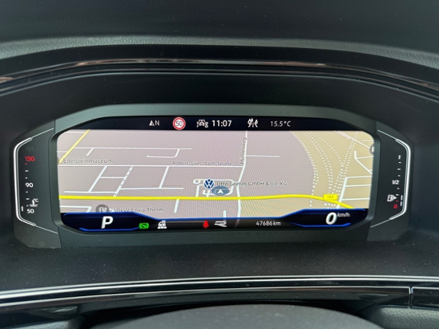 T-Roc 2.0 TSI DSG R-Line 4M AHK IQ-Light