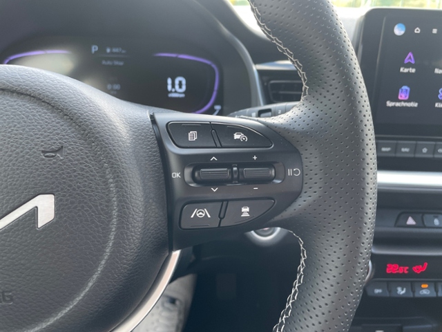 Stonic 1.0 T Spirit DCT Navi LED Kamera