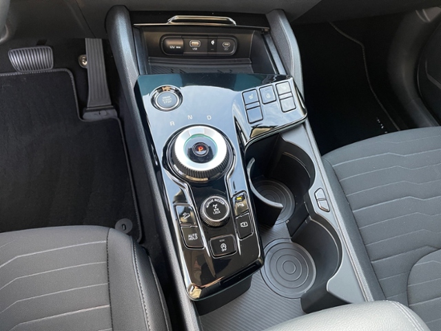 Sportage 1.6 T-GDI Spirit 4WD Kamera LED