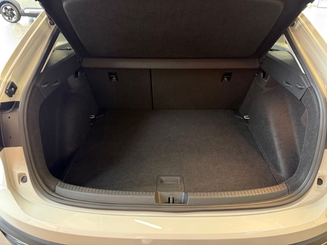 Taigo 1.0 TSI Style DSG ACC Navi