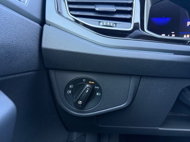 Taigo  1.0 TSI R-Line IQ-Light Navi 18' Alu