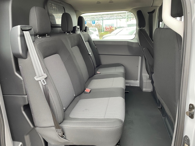 T7 Transporter 2.0 TDI Plus 4M AHK 6-Sitze lang