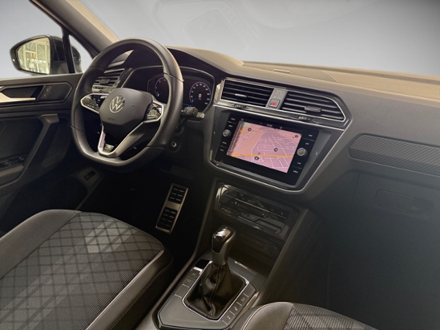 Tiguan 2.0 TDI DSG R-Line AHK IQ-Light