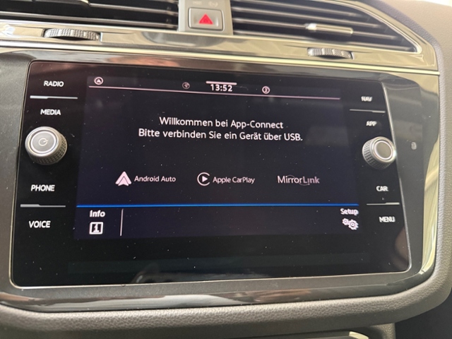 Tiguan 2.0 TDI DSG R-Line AHK IQ-Light