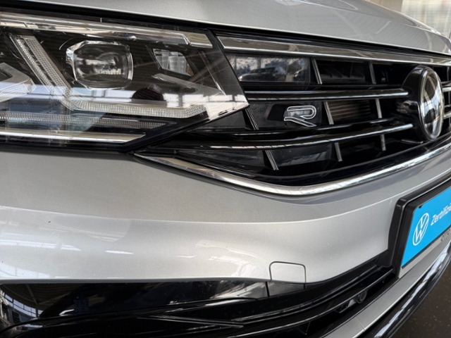 Tiguan 2.0 TDI DSG R-Line AHK IQ-Light