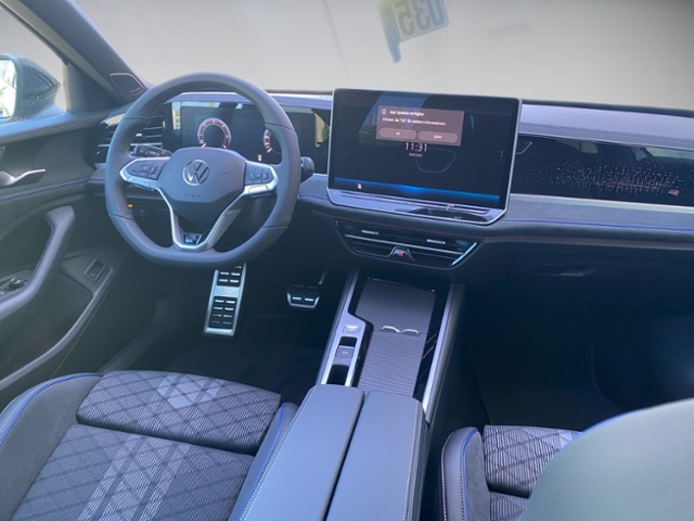 Passat Variant 2.0 TDI DSG 4M AHK R-Line