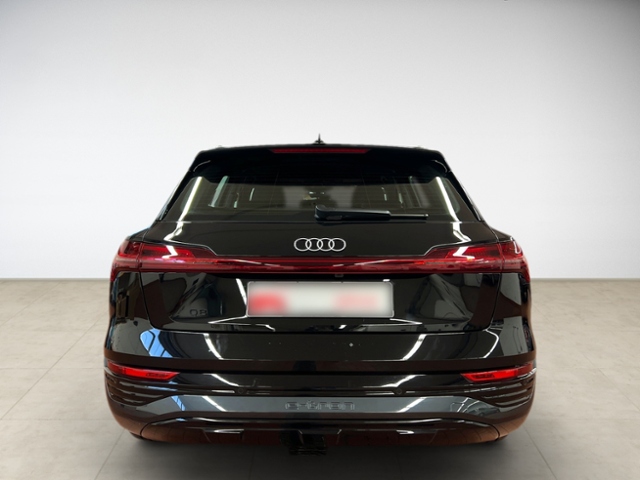 Q8 e-tron 50 advanced quattro  LED