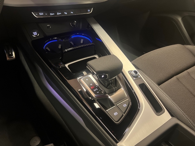 A4 Avant 40 TDI quattro S line Leder