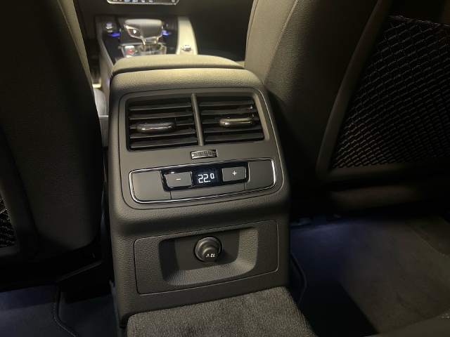 A4 Avant 40 TDI quattro S line Leder