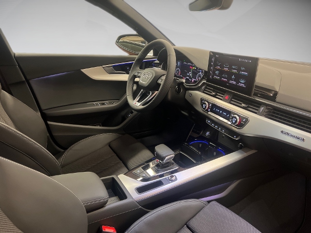 A4 Avant 40 TDI quattro S line Leder