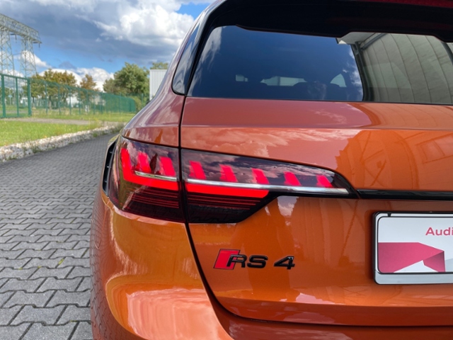 RS4 Avant 2.9 TFSI quattro Tiptronic LEDER