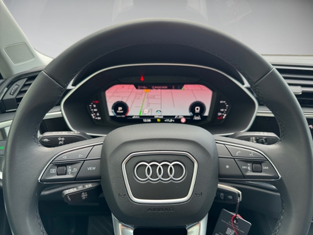 Q3 35 TFSI S tronic LED AHK SHZ KLIMA NAVI ALU